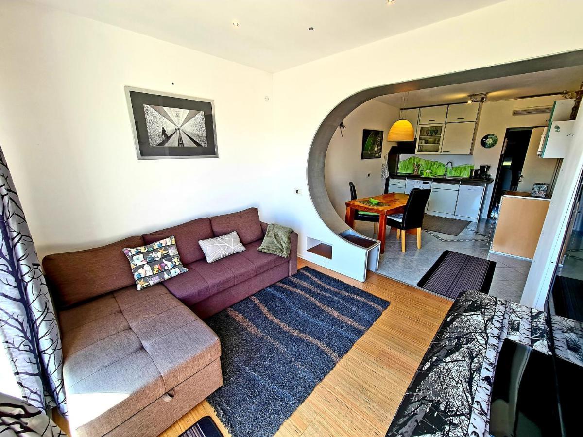 Pakua Apartments & Penthouse روفينج المظهر الخارجي الصورة